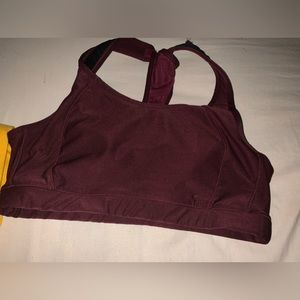 Sports bra